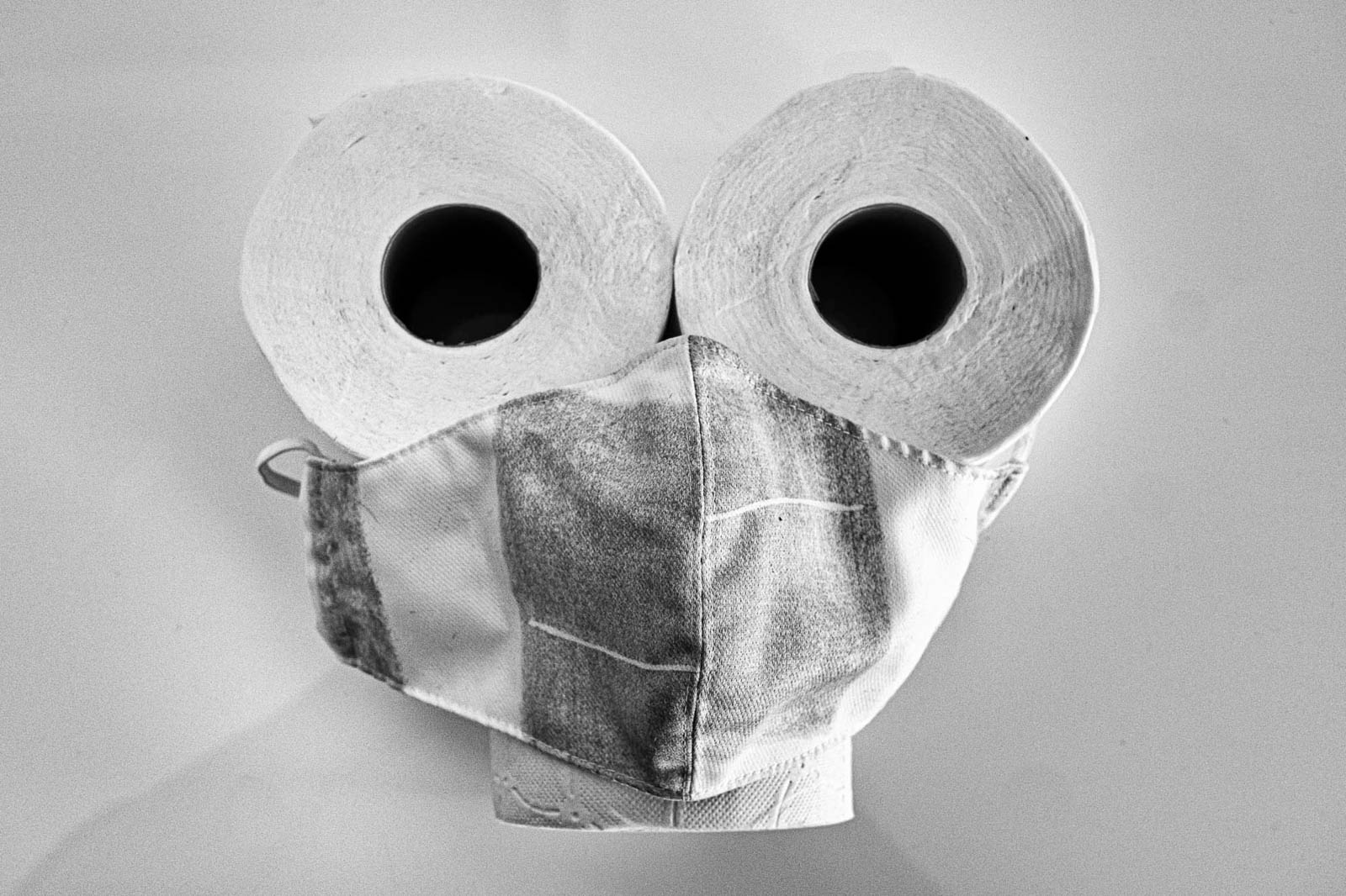 Karl Röser – Toilettenpapier... Welches Toilettenpapier?