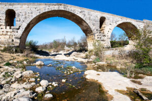 Pont Julien – Claus Liewerkus