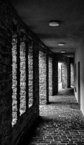 Im Gang – Volker Frenzel Im Gang – Volker Frenzel