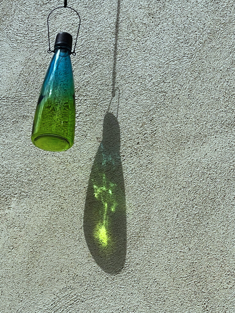 Flaschenschatten – Andrea Marx